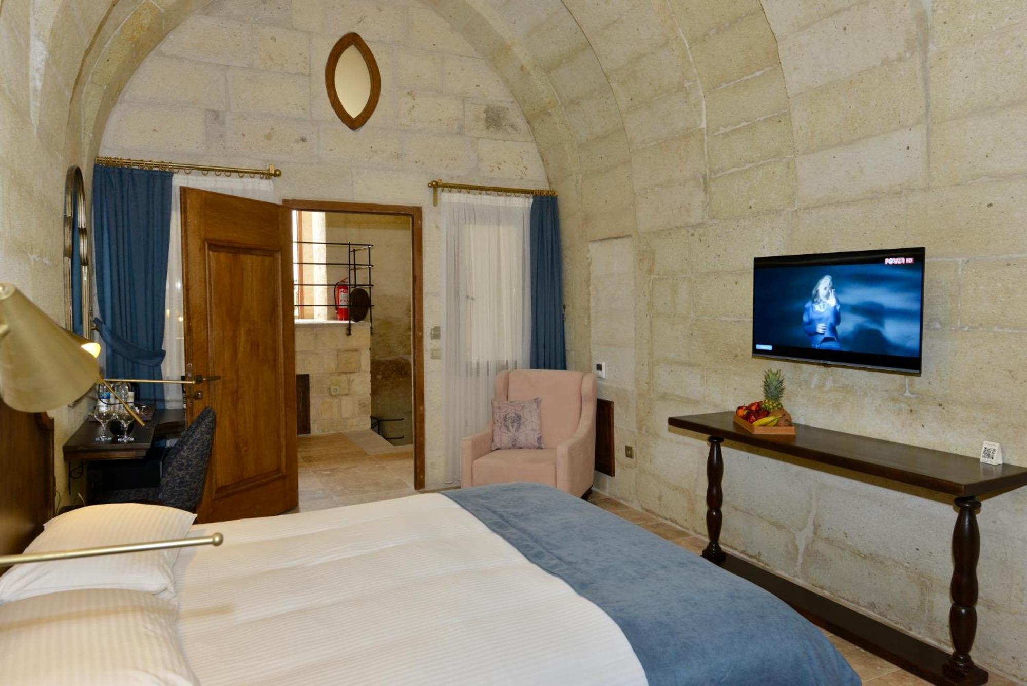 Evanthia Cave Suites Urgup Room photo
