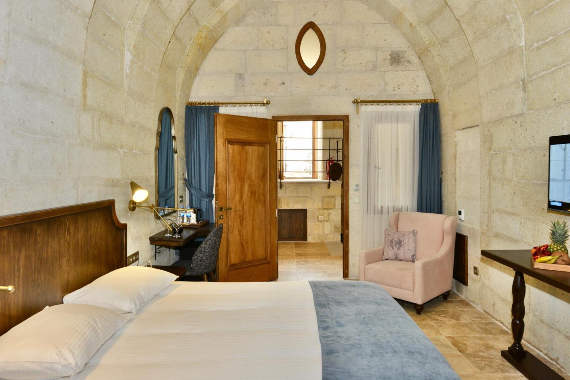 Evanthia Cave Suites Urgup Room photo